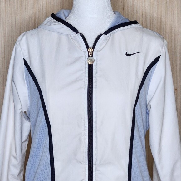 Nike Windbreaker Jacket Lightweight Zip Up White Pale Purple Women's Small - Picture 2 of 12